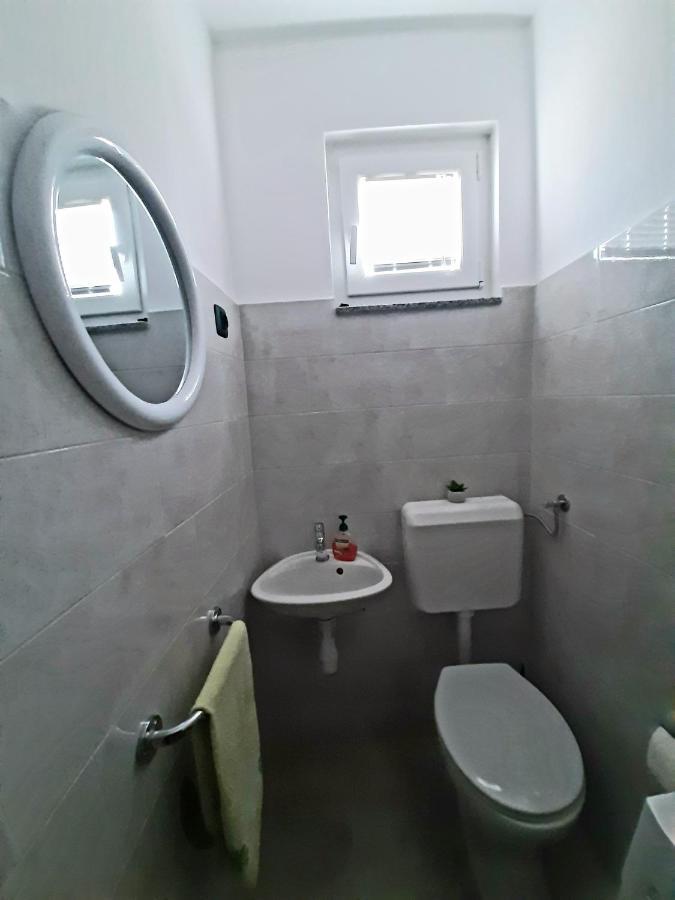 Erik&Dani Apartment Задар Екстер'єр фото