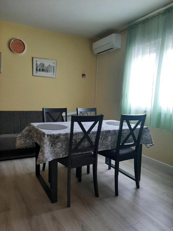 Erik&Dani Apartment Задар Екстер'єр фото